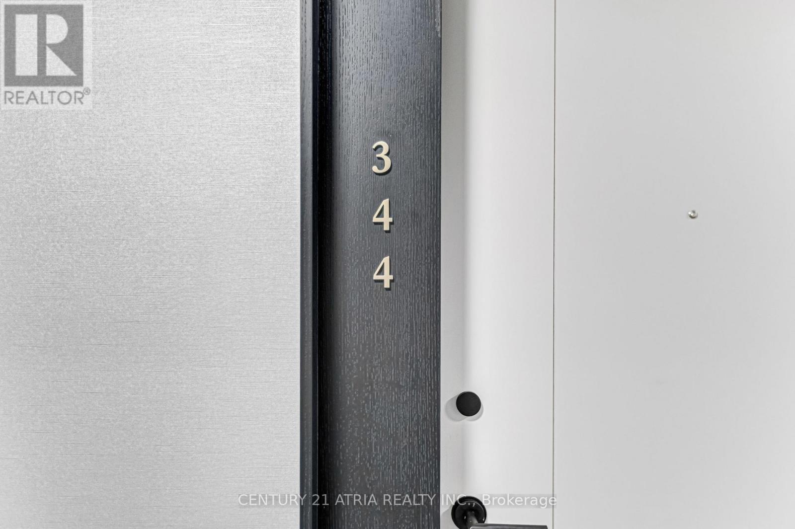 344 - 858 Dupont Street, Toronto, Ontario  M6G 0C1 - Photo 2 - W12836676