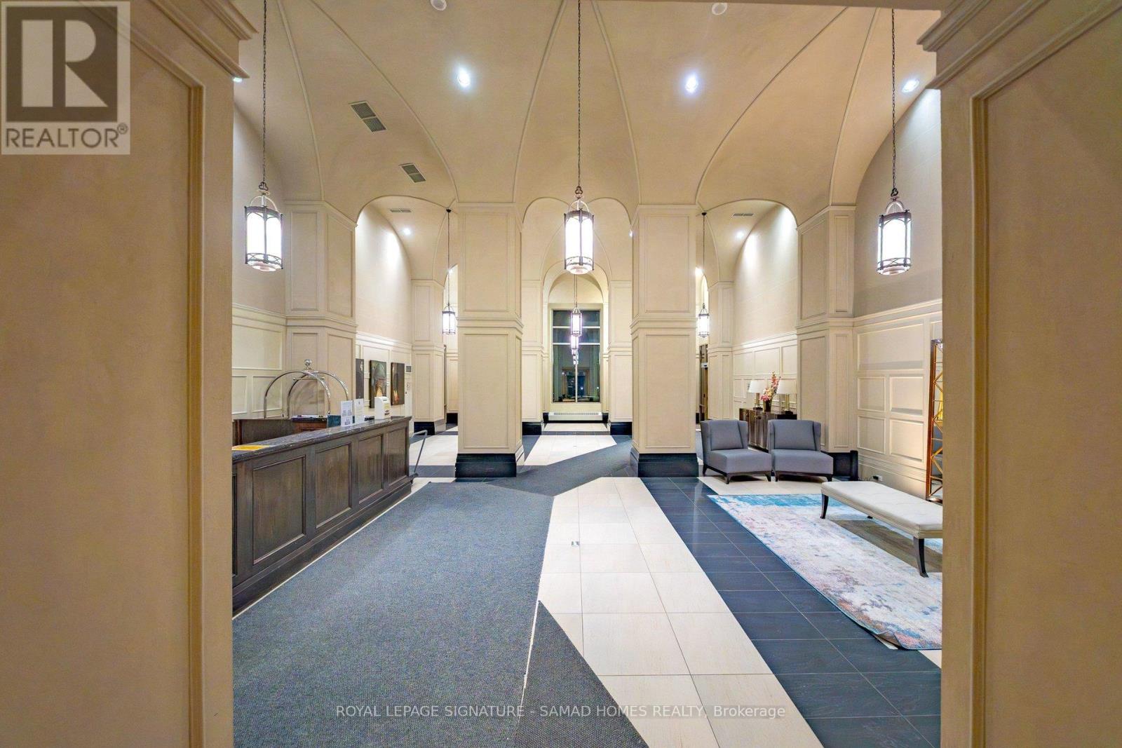 2603 - 388 Prince Of Wales Drive, Mississauga, Ontario  L5B 0A1 - Photo 4 - W12836704