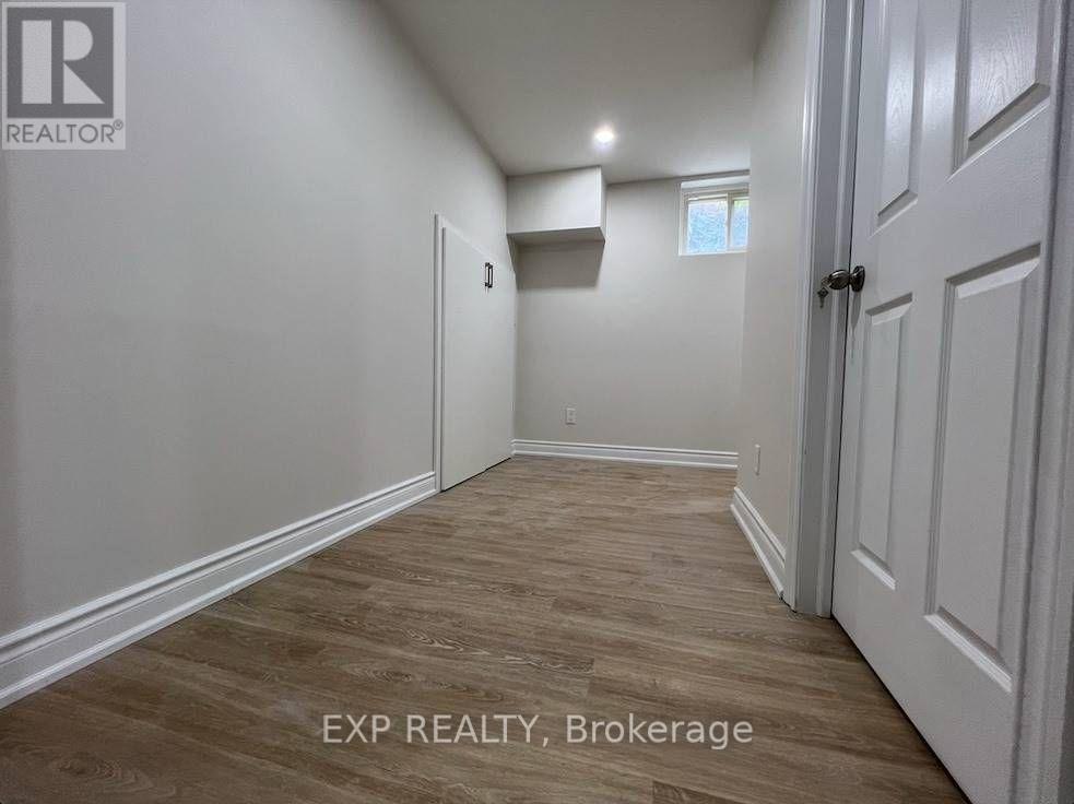 Bsmt - 866 Flagship Drive, Mississauga, Ontario  L4Y 2J4 - Photo 12 - W12836724