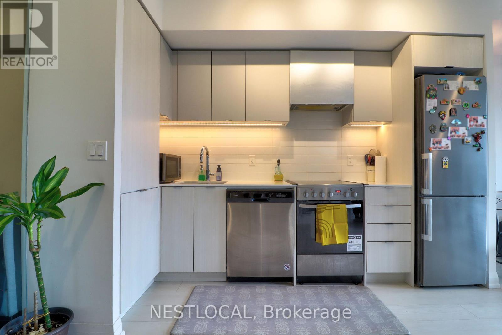 641 - 26 Gibbs Road, Toronto, Ontario  M9B 0E3 - Photo 8 - W12836734