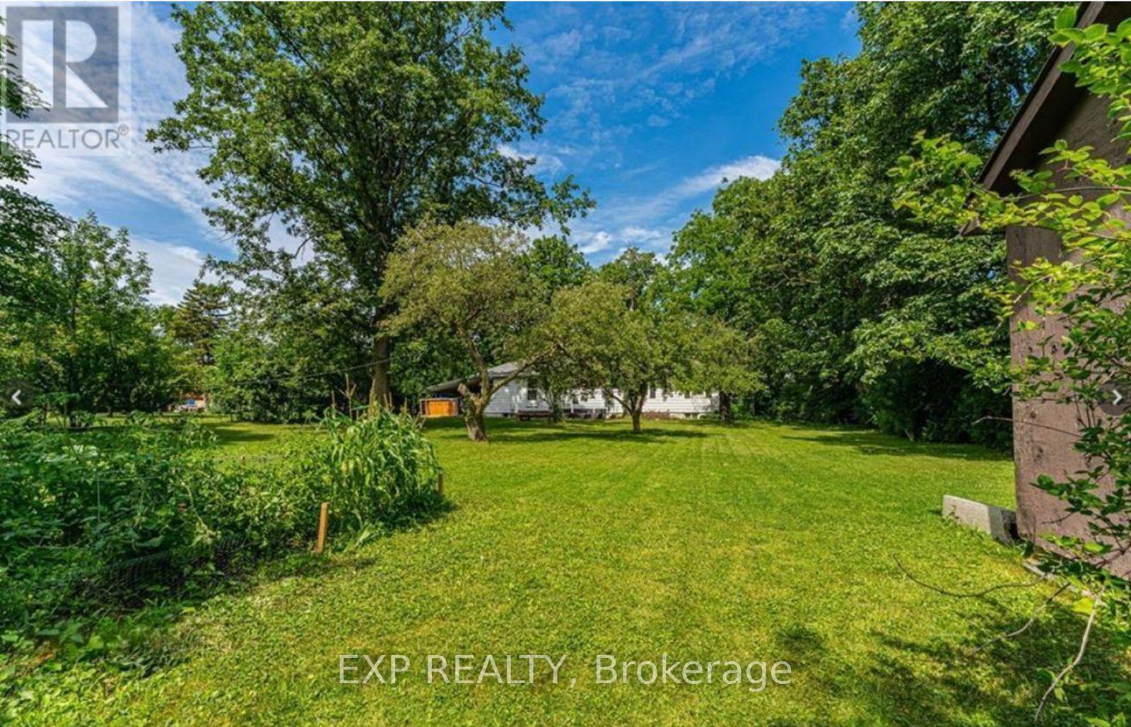 879 West 5th Street, Hamilton, Ontario  L9C 5R4 - Photo 3 - X12836686