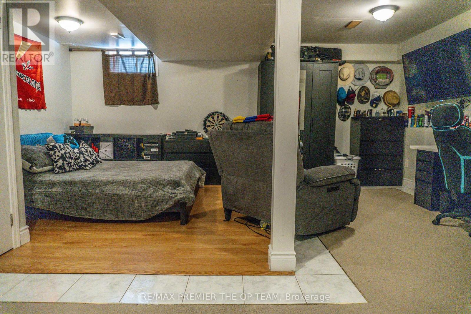 3 - 255 Mount Albion Road, Hamilton, Ontario  L8K 6P7 - Photo 18 - X12836688