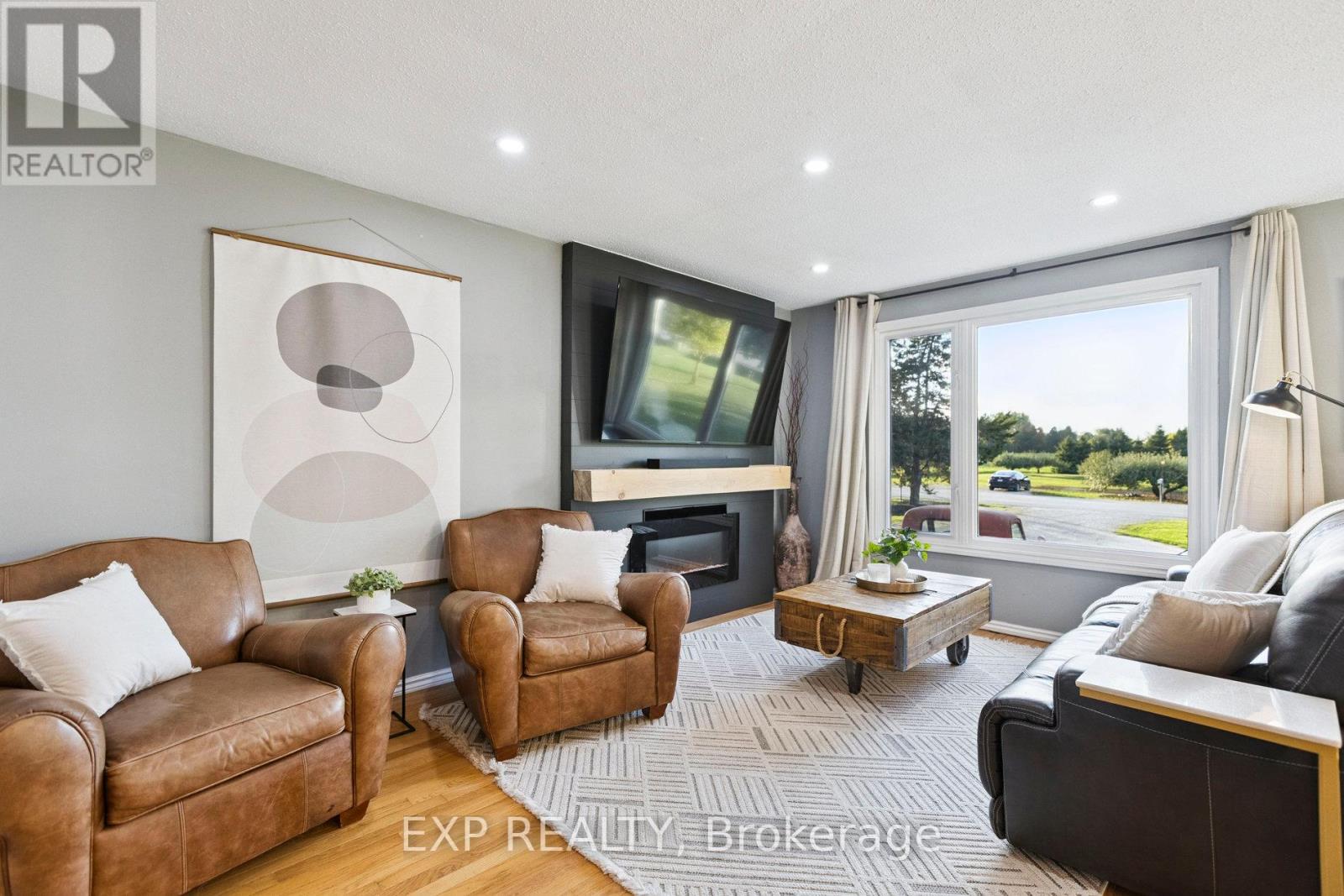 7429 Sideroad 20 Side Road, Mapleton, Ontario  N0B 1A0 - Photo 13 - X12836716