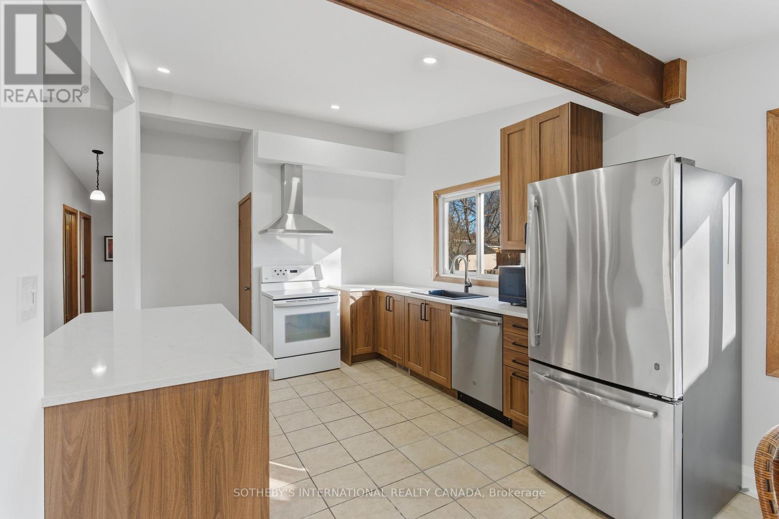 4206 Glenayr Avenue, Niagara Falls, Ontario  L2E 6J9 - Photo 8 - X12836736