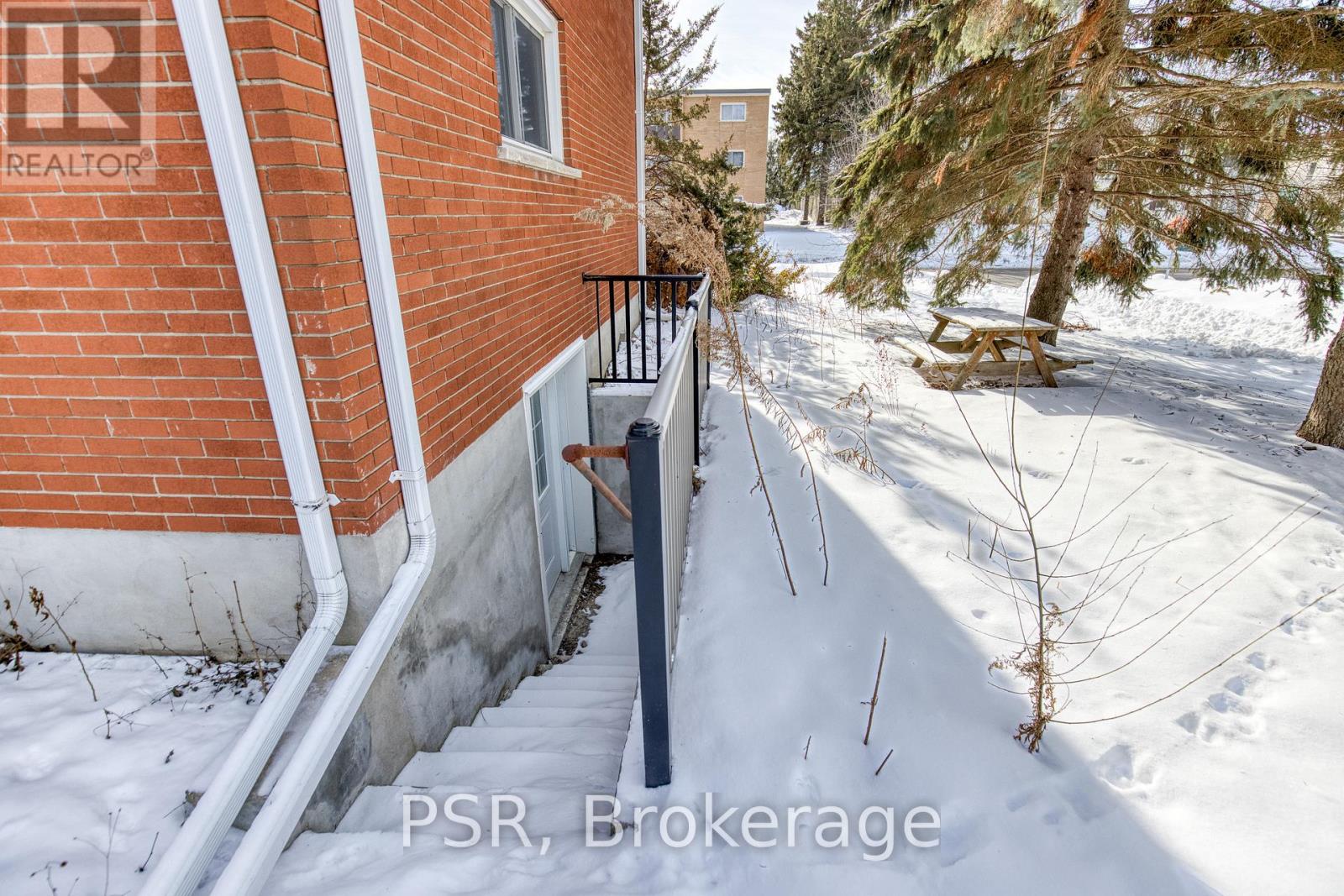 C - 80 Westwood Drive, Kitchener, Ontario  N2M 2K4 - Photo 9 - X12836750