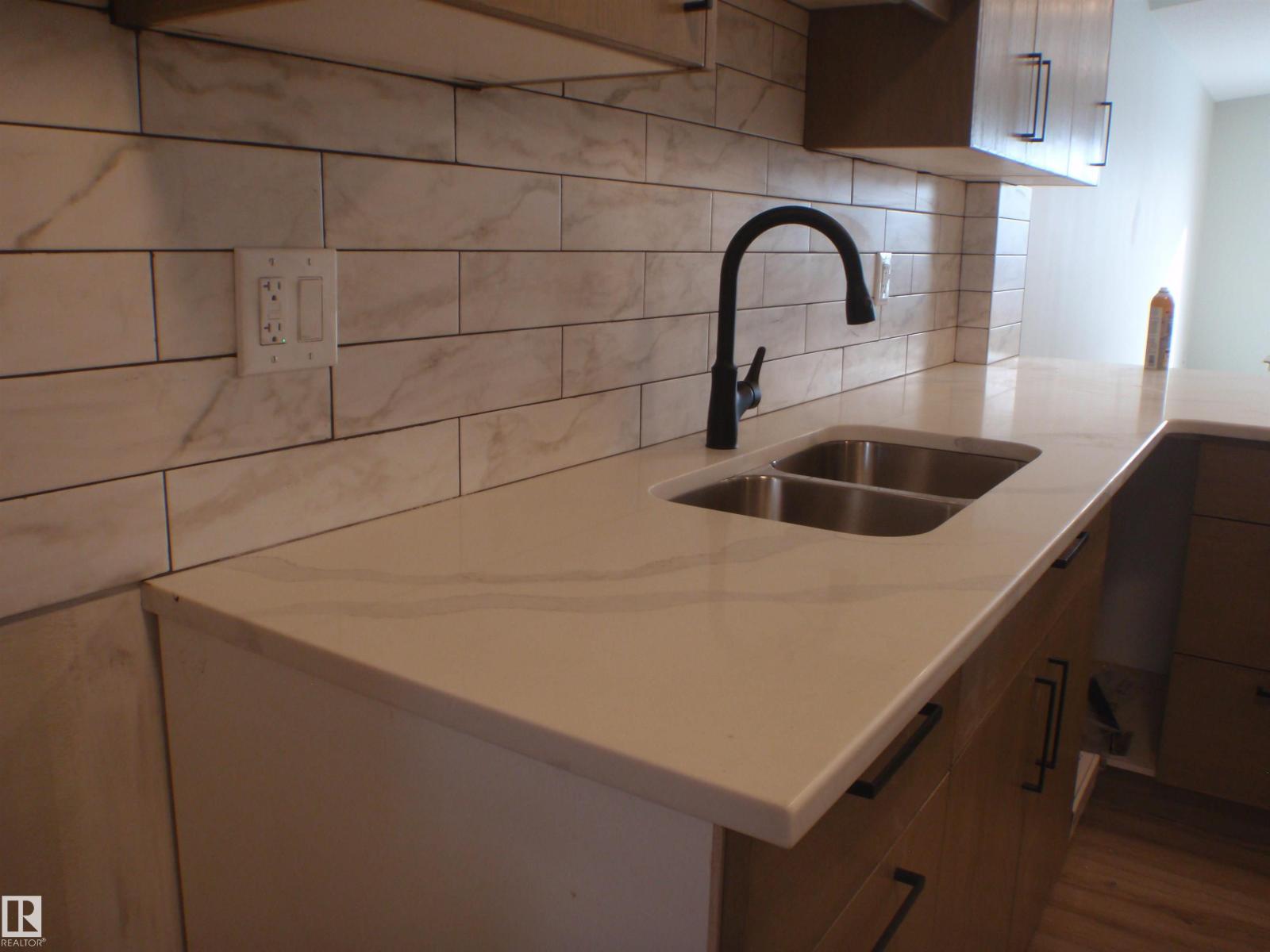 4416 55 Av, Barrhead, Alberta  T7N 1K1 - Photo 12 - E4453155