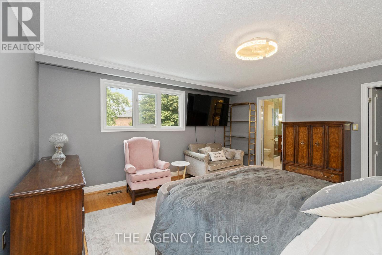 178 Millpond Court, Richmond Hill, Ontario  L4C 4W5 - Photo 15 - N12836584