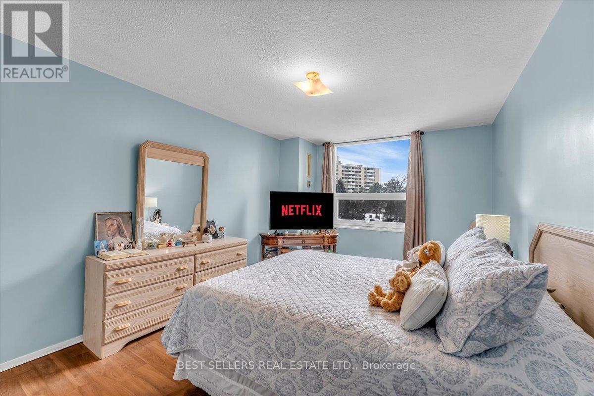 208 - 627 The West Mall, Toronto, Ontario  M9C 4X5 - Photo 28 - W12836406