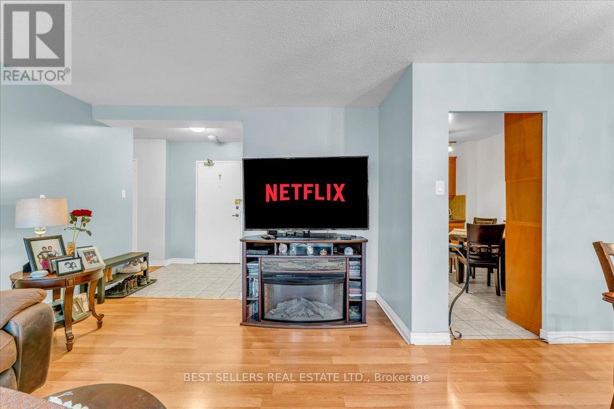 208 - 627 The West Mall, Toronto, Ontario  M9C 4X5 - Photo 25 - W12836406