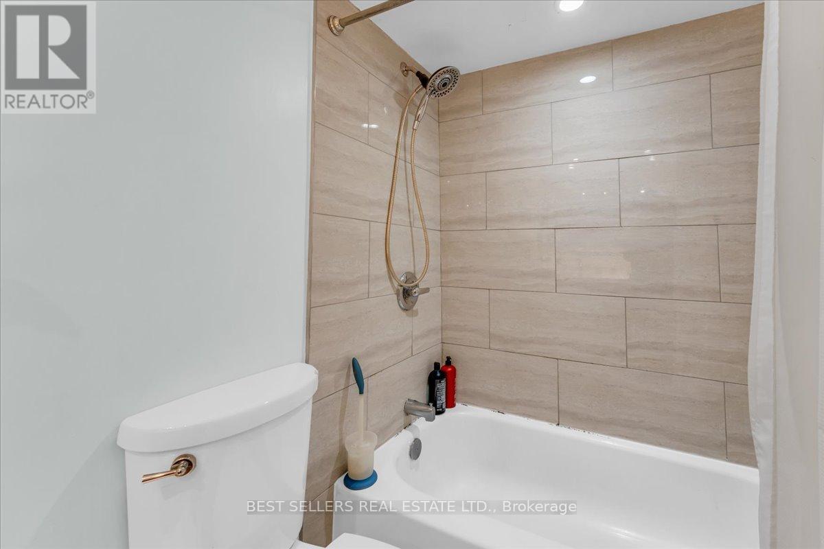 208 - 627 The West Mall, Toronto, Ontario  M9C 4X5 - Photo 31 - W12836406