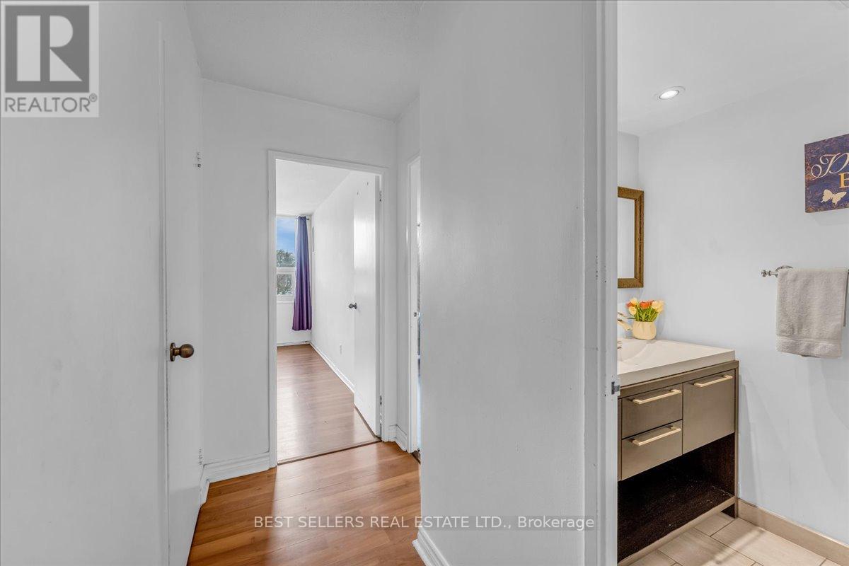 208 - 627 The West Mall, Toronto, Ontario  M9C 4X5 - Photo 35 - W12836406