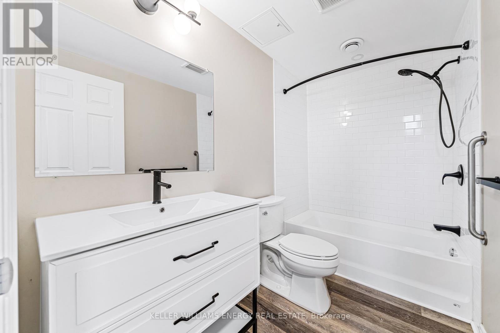 106a Wellington Main Street, Prince Edward County, Ontario K0K 3L0 - Photo 10 - X12628164