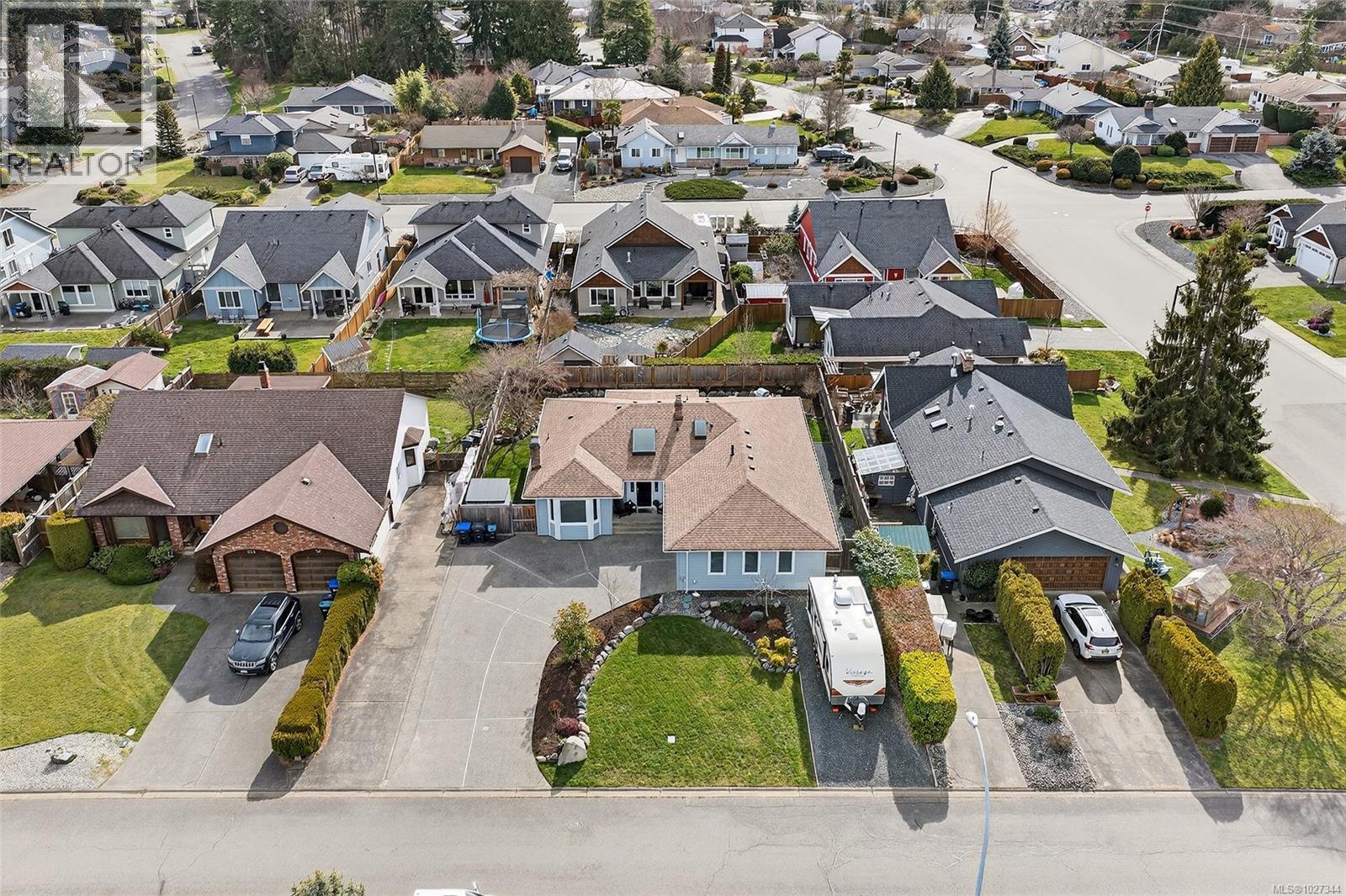 542 Panorama Pl, Parksville, British Columbia  V9P 1A2 - Photo 6 - 1027344