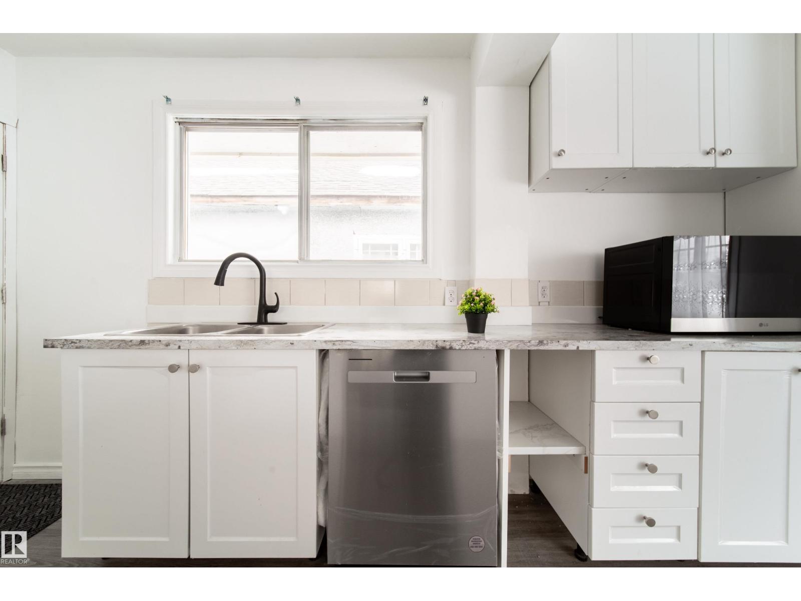 11430 81 St Nw, Edmonton, Alberta  T5B 2R6 - Photo 15 - E4475549