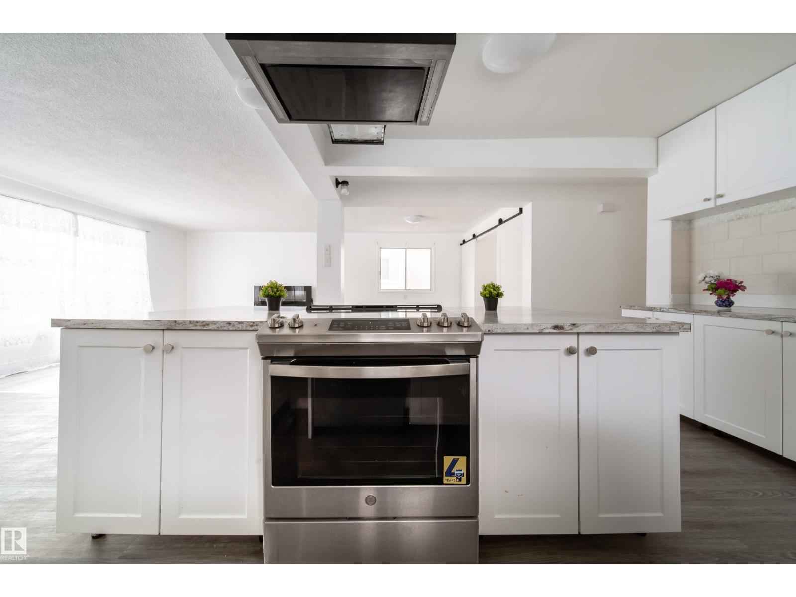 11430 81 St Nw, Edmonton, Alberta  T5B 2R6 - Photo 14 - E4475549