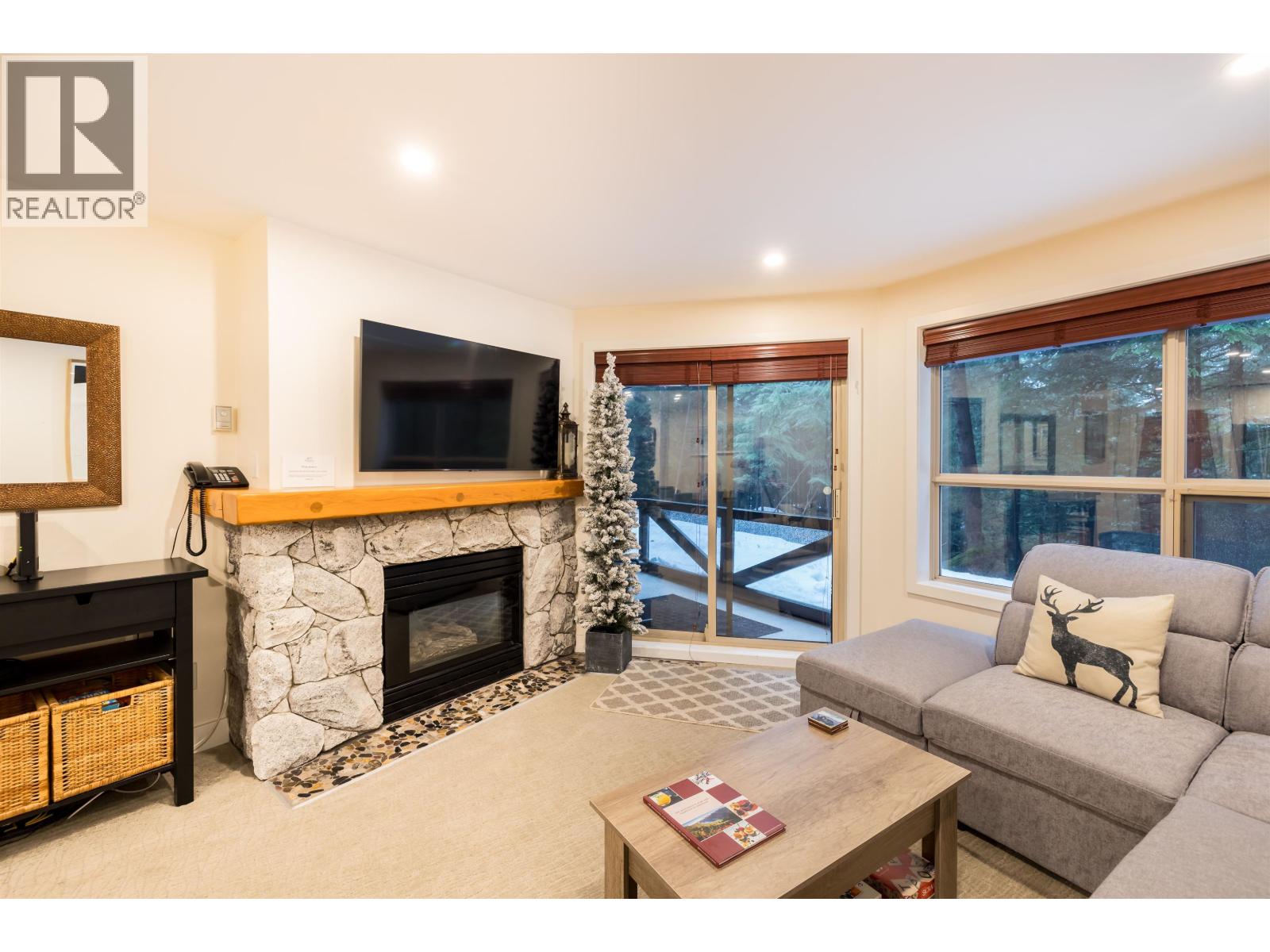 116 4800 Spearhead Drive, Whistler, British Columbia  V8E 1G1 - Photo 10 - R3094290