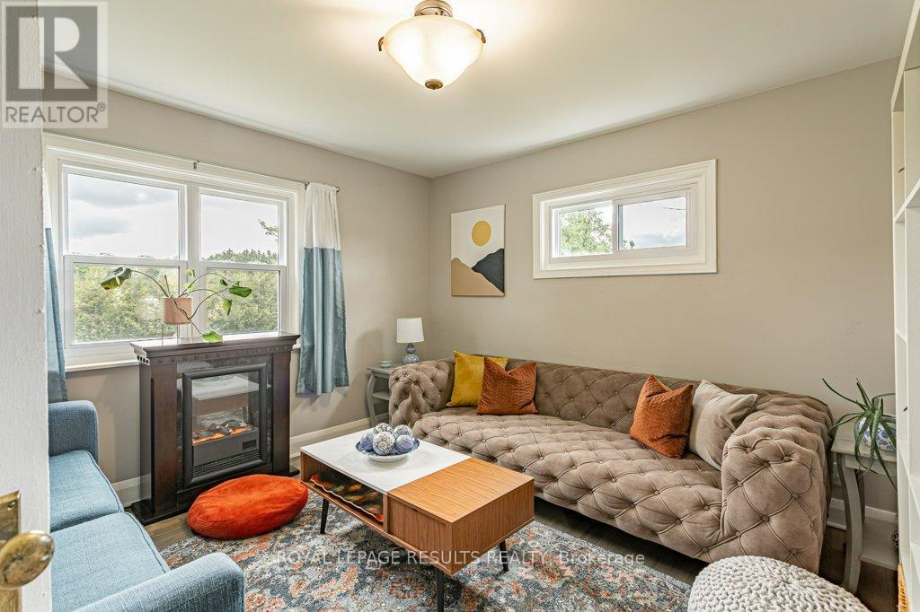 622 Norfolk County Rd 60 Road, Norfolk, Ontario  N0E 1X0 - Photo 10 - X12836812