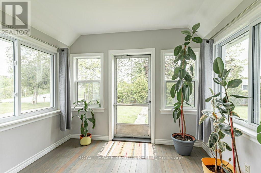 622 Norfolk County Rd 60 Road, Norfolk, Ontario  N0E 1X0 - Photo 14 - X12836812