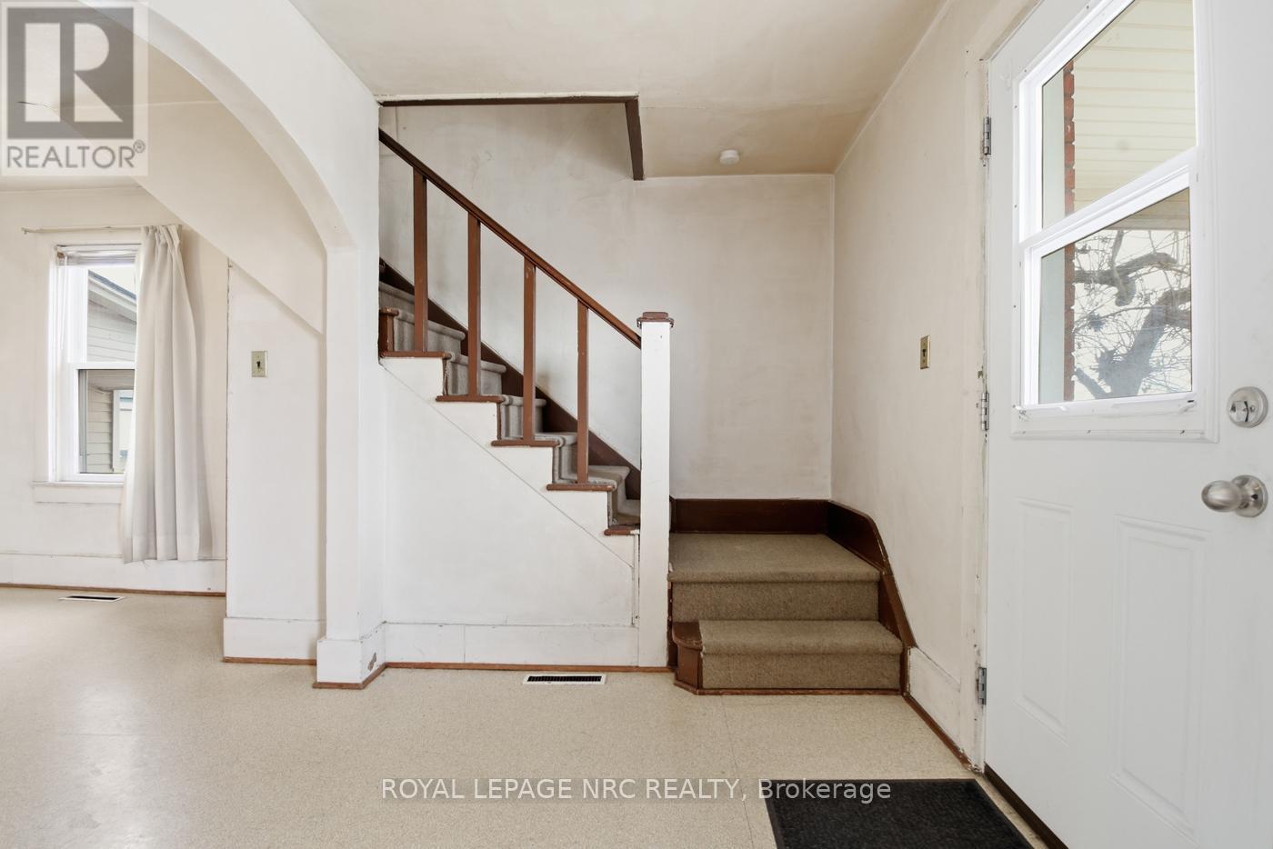 146 Mellanby Avenue, Port Colborne, Ontario  L3K 2L7 - Photo 21 - X12836770