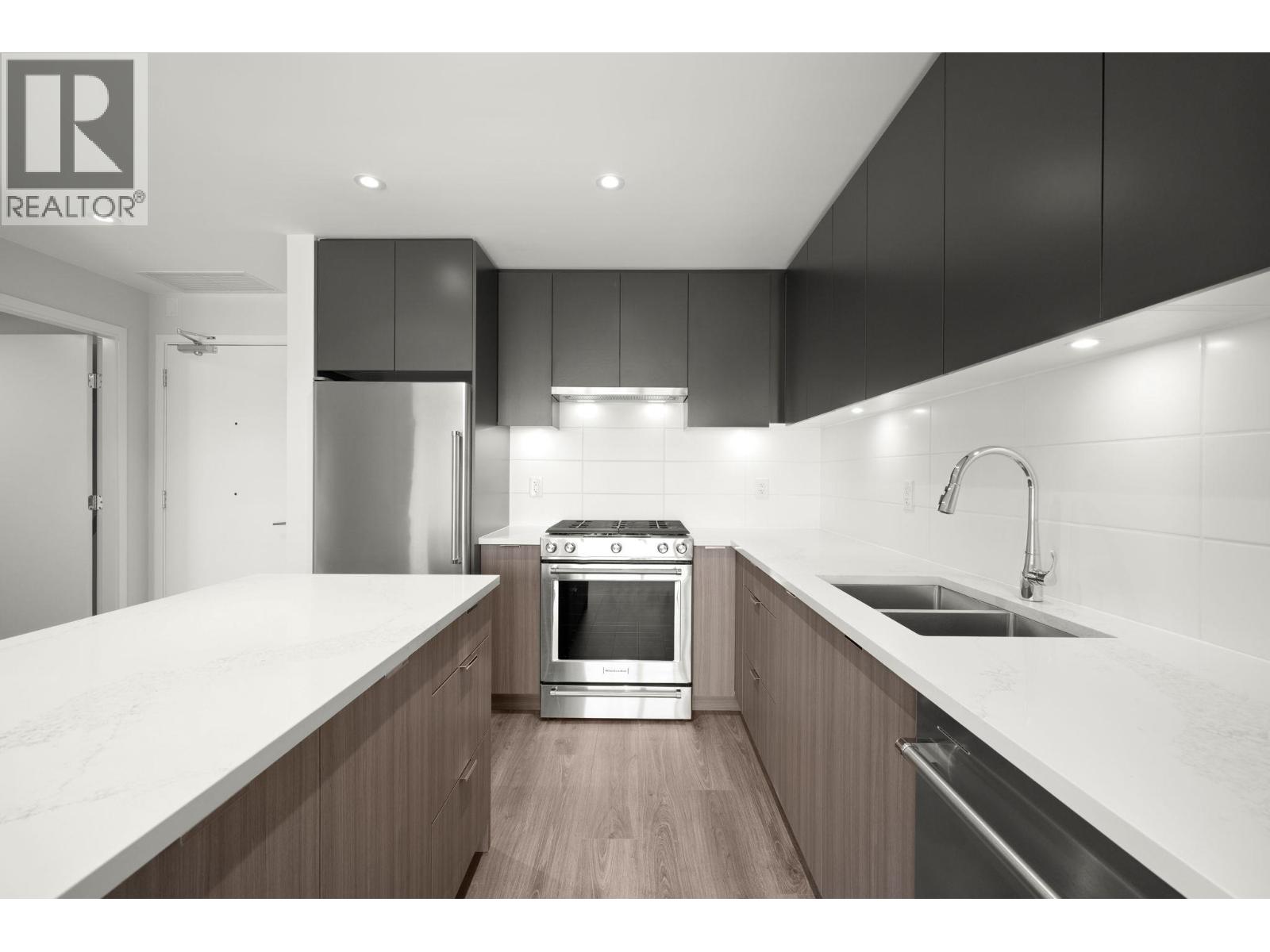 313 3430 E Kent Avenue South Avenue, Vancouver, British Columbia  V5S 0G7 - Photo 11 - R3094435