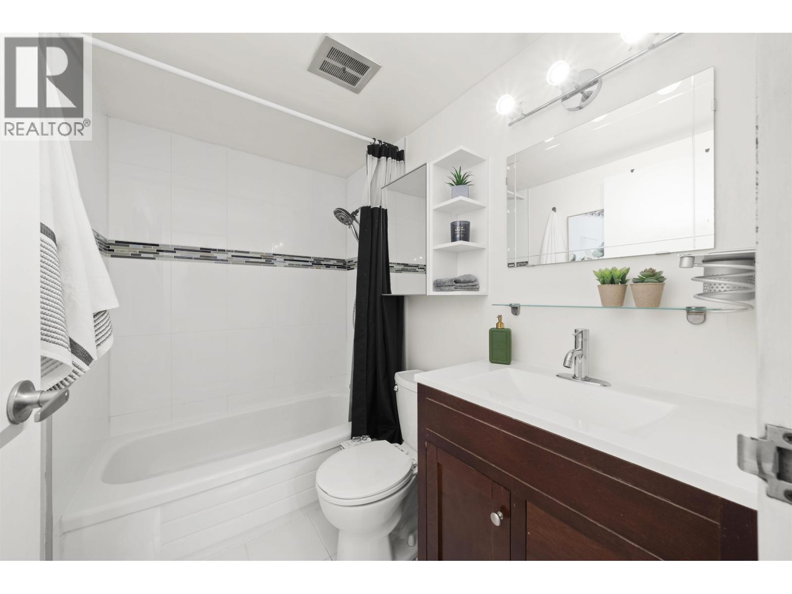 114 1545 E 2nd Avenue, Vancouver, British Columbia  V5N 1C8 - Photo 18 - R3095034