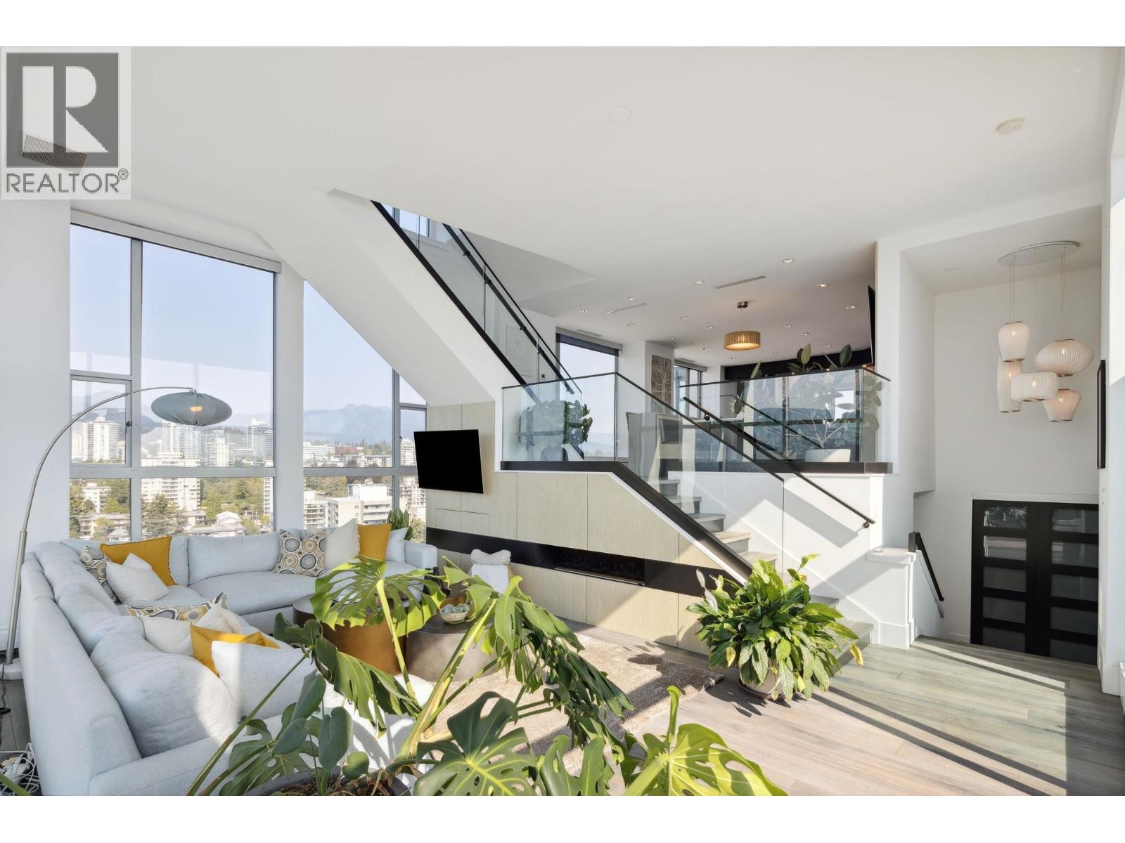 2901 120 W 2nd Street, North Vancouver, British Columbia  V7M 1C3 - Photo 6 - R3095038