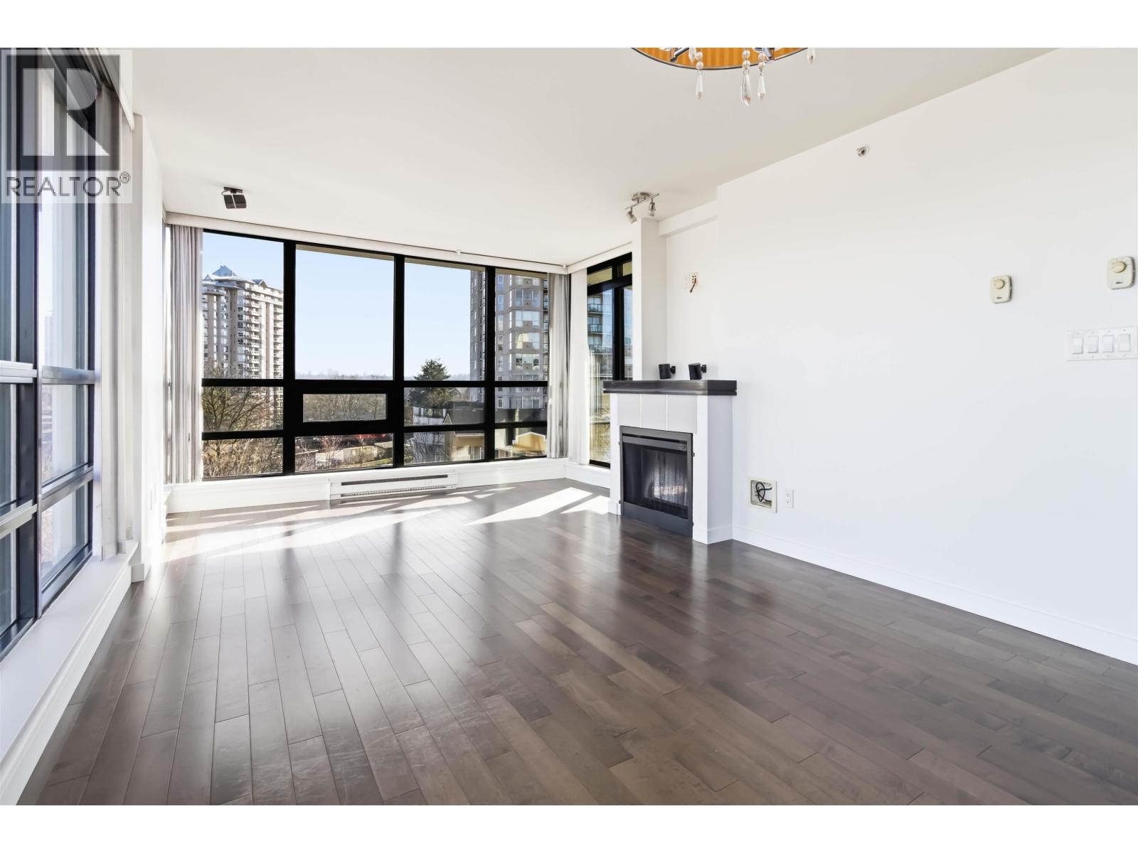 601 1 Renaissance Square, New Westminster, British Columbia  V3M 0B6 - Photo 7 - R3095042