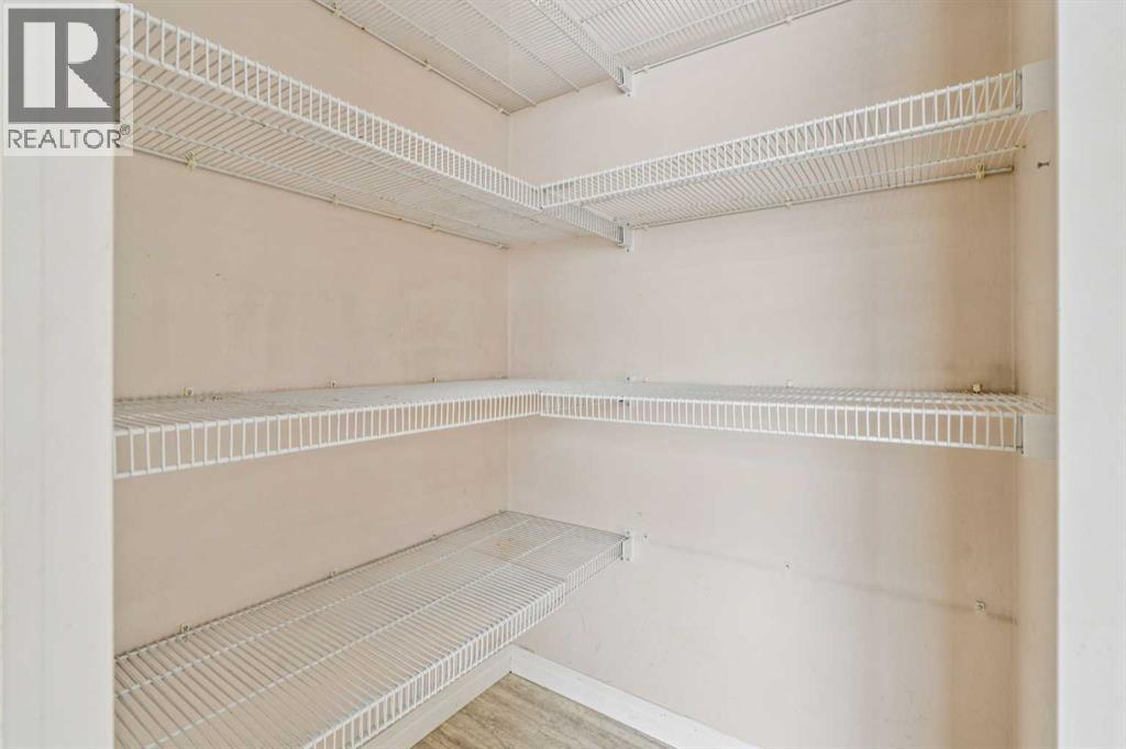 157 Hidden Creek Gardens Nw, Calgary, Alberta  T3A 6J4 - Photo 10 - A2276185