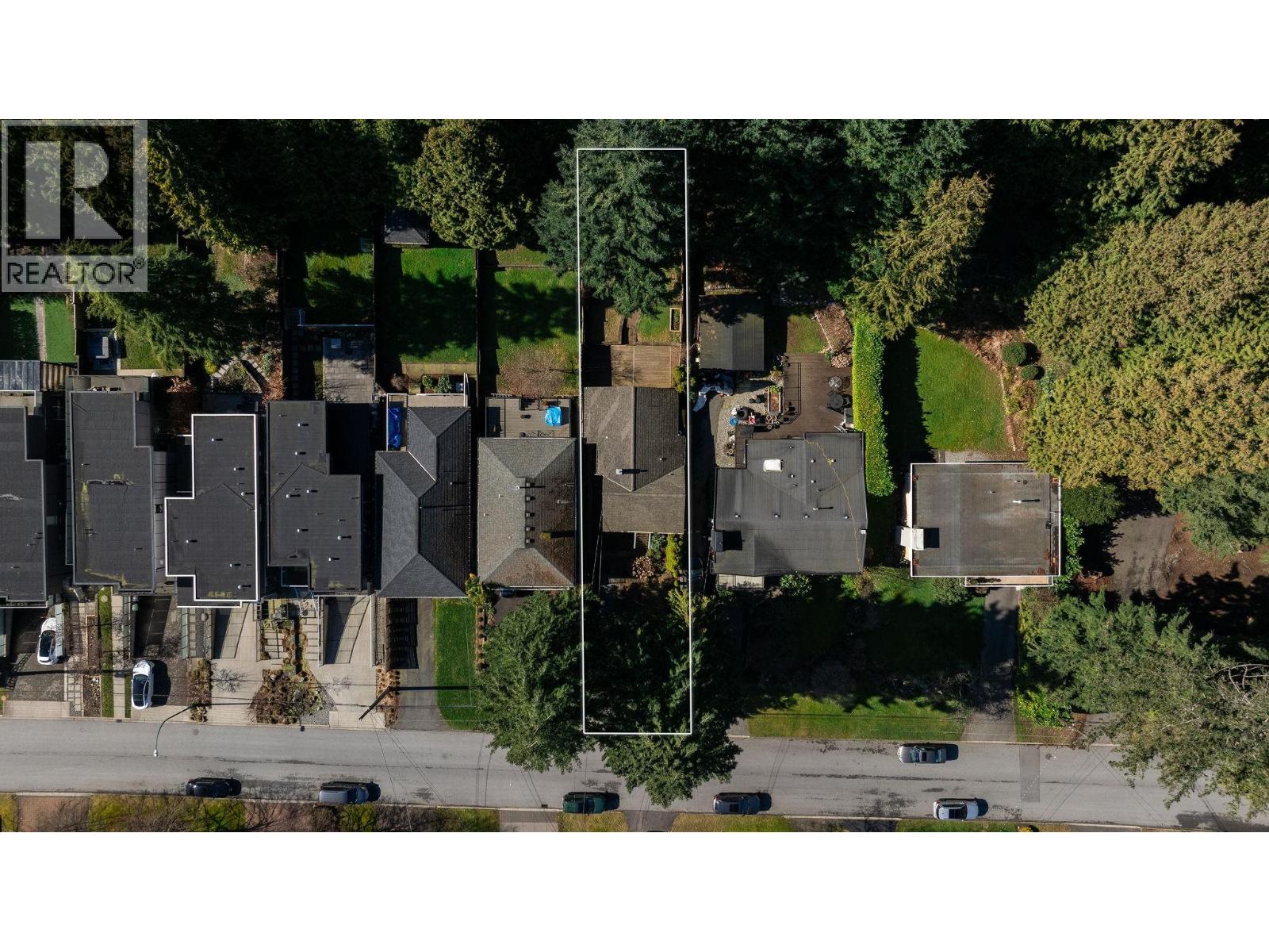 3015 Royal Avenue, North Vancouver, British Columbia  V7K 1Y6 - Photo 33 - R3095059