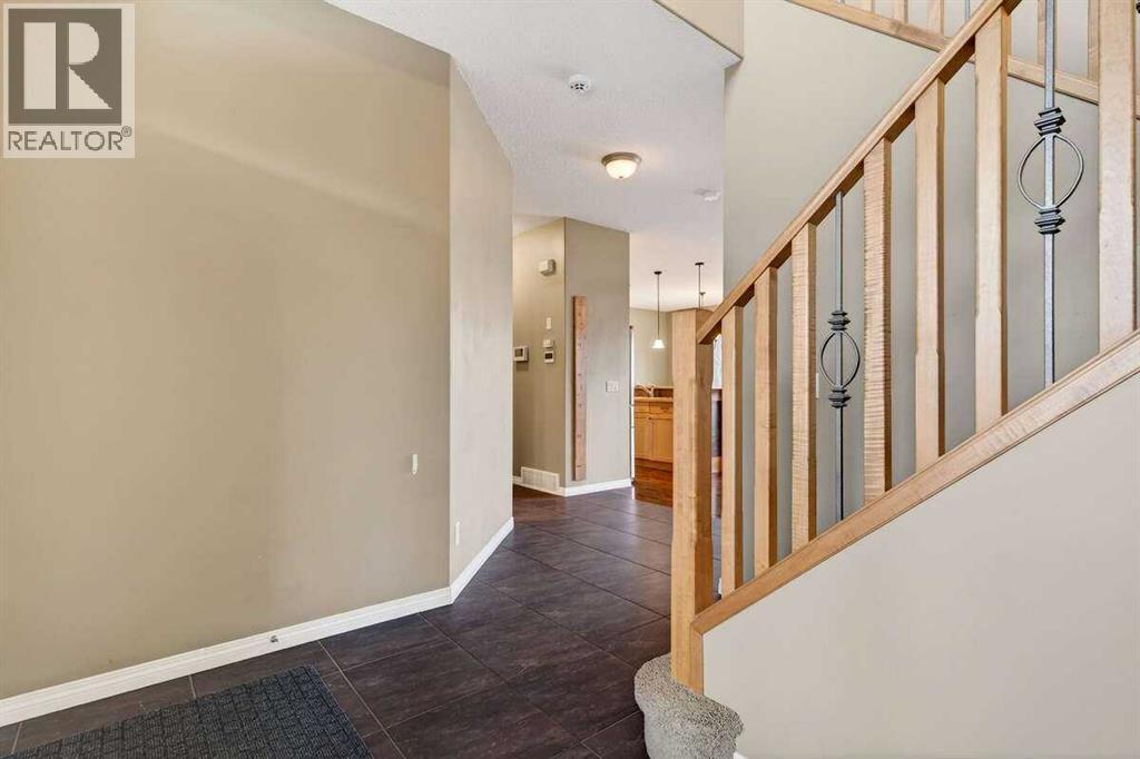 55 Sheep River Cove, Okotoks, Alberta  T1S 2T4 - Photo 7 - A2284784