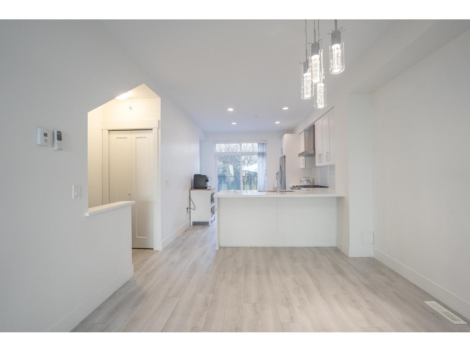 72 8570 204 Street, Langley, British Columbia  V2Y 0T9 - Photo 8 - R3094971