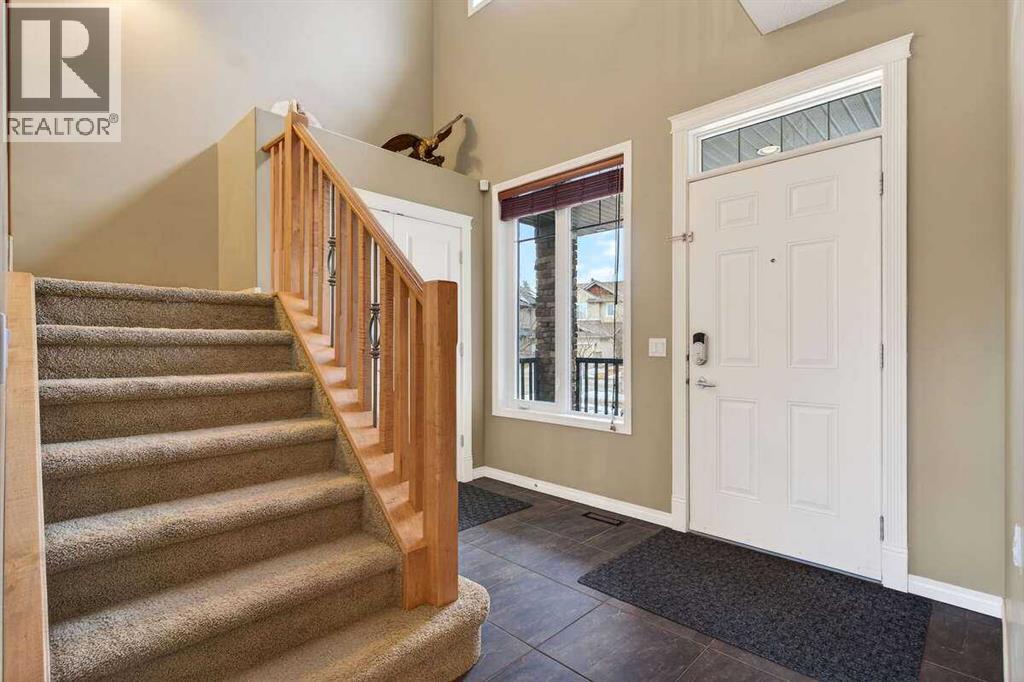 55 Sheep River Cove, Okotoks, Alberta  T1S 2T4 - Photo 6 - A2284784