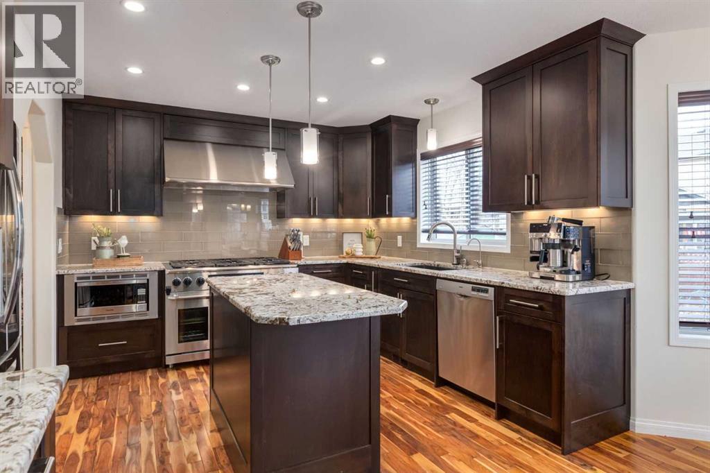 168 West Creek Pond, Chestermere, Alberta  T1X 1H4 - Photo 14 - A2287391