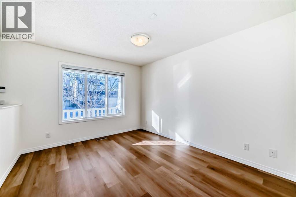 10 Bridlecrest Manor Sw, Calgary, Alberta  T2Y 4Y2 - Photo 5 - A2288418