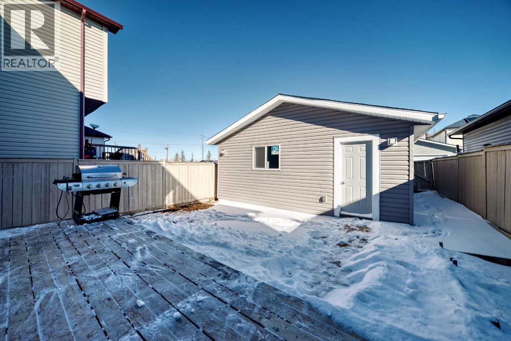 10 Bridlecrest Manor Sw, Calgary, Alberta  T2Y 4Y2 - Photo 39 - A2288418
