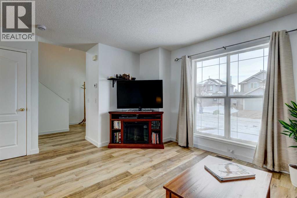 104 Somerside Common Sw, Calgary, Alberta T2Y 3M8 - Photo 6 - A2289459