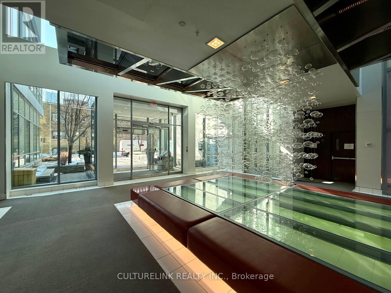 802 - 120 Homewood Avenue, Toronto, Ontario  M4Y 2J3 - Photo 17 - C12836792