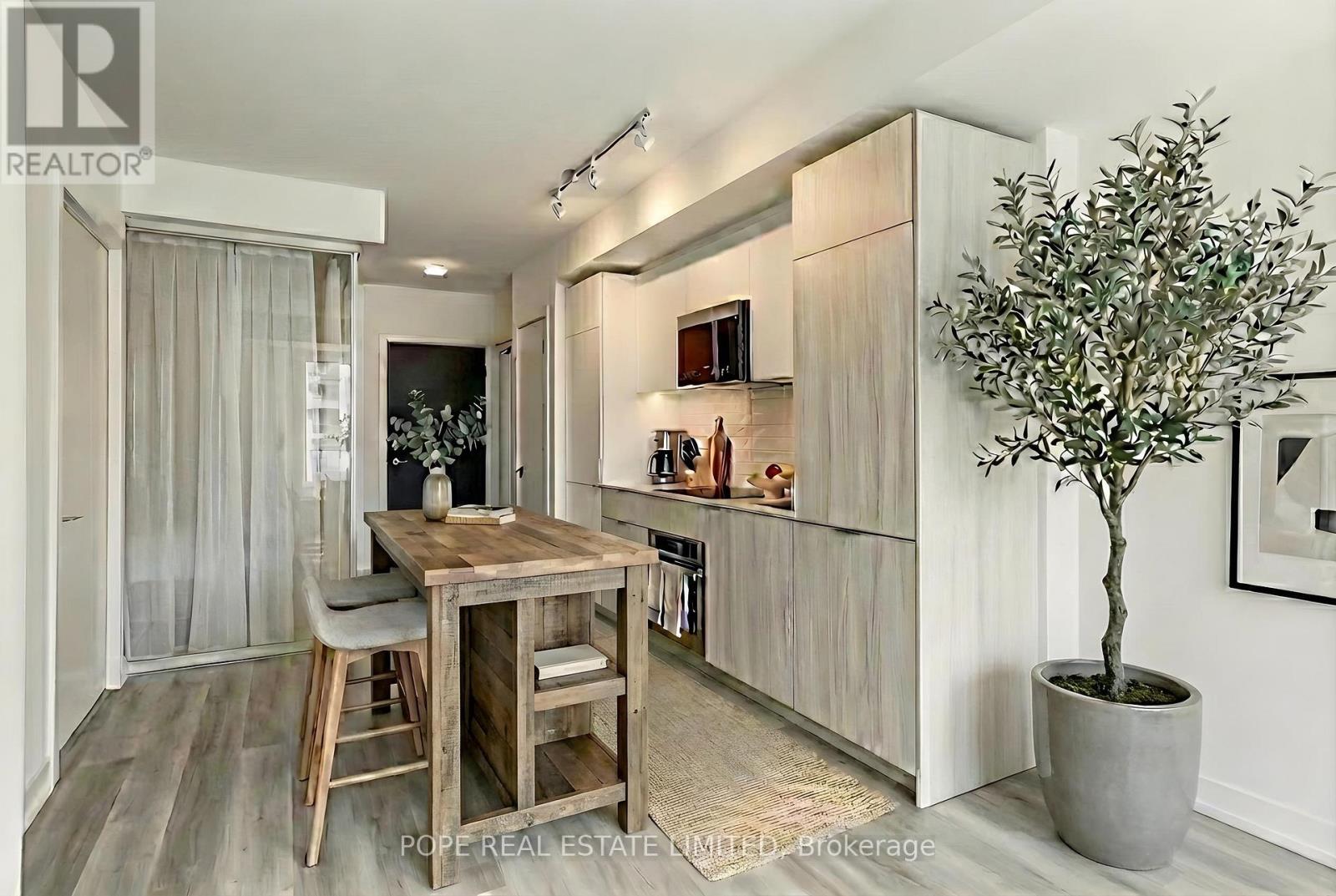 522 - 28 EASTERN AVENUE, Toronto, Ontario