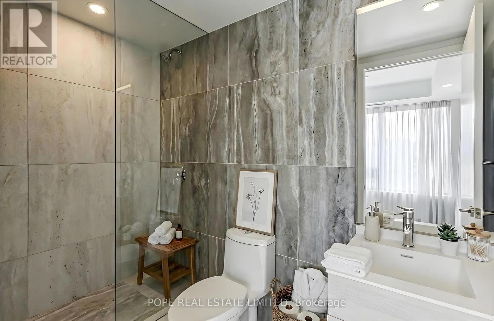 522 - 28 Eastern Avenue, Toronto, Ontario  M5A 0Y2 - Photo 4 - C12836824