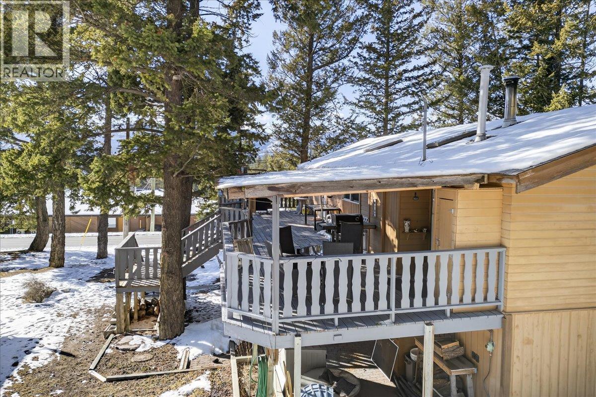 5024 Hot Springs Road, Fairmont Hot Springs, British Columbia  V0B 1L1 - Photo 31 - 10377068