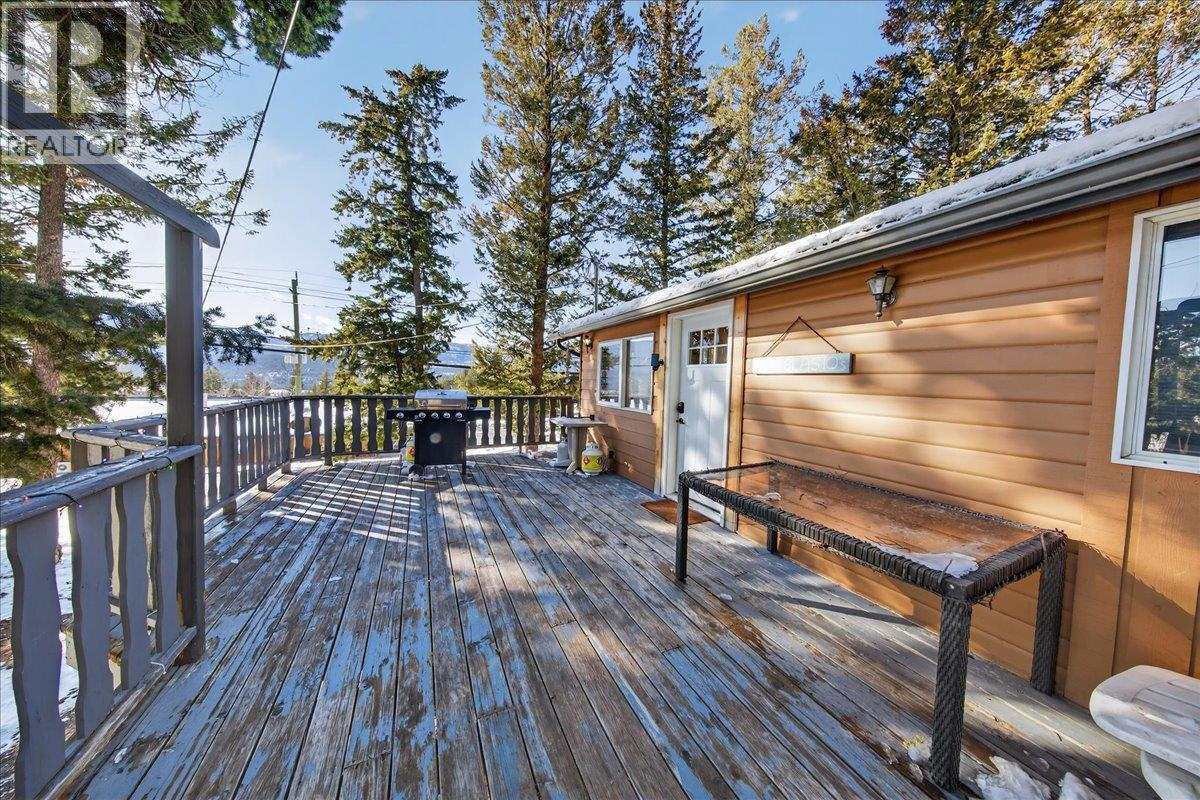 5024 Hot Springs Road, Fairmont Hot Springs, British Columbia  V0B 1L1 - Photo 39 - 10377068