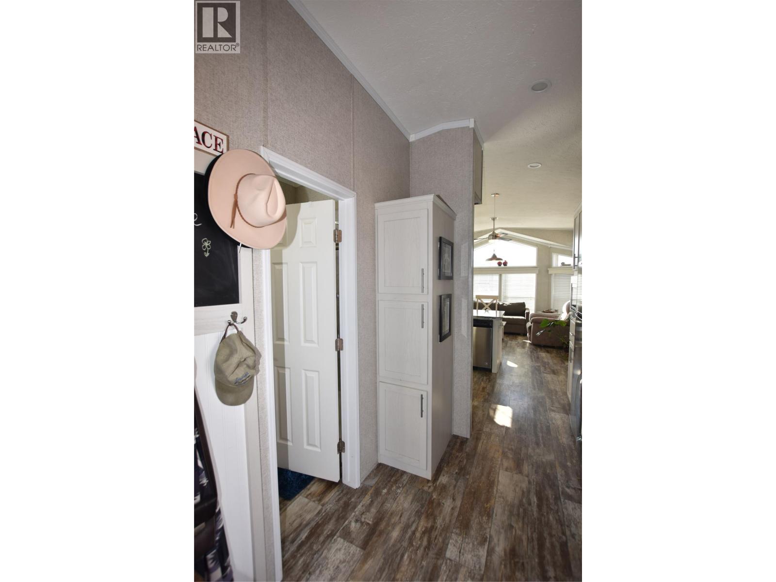 65 Antoine Unit# 5, Vernon, British Columbia  V1H 2A3 - Photo 6 - 10377568