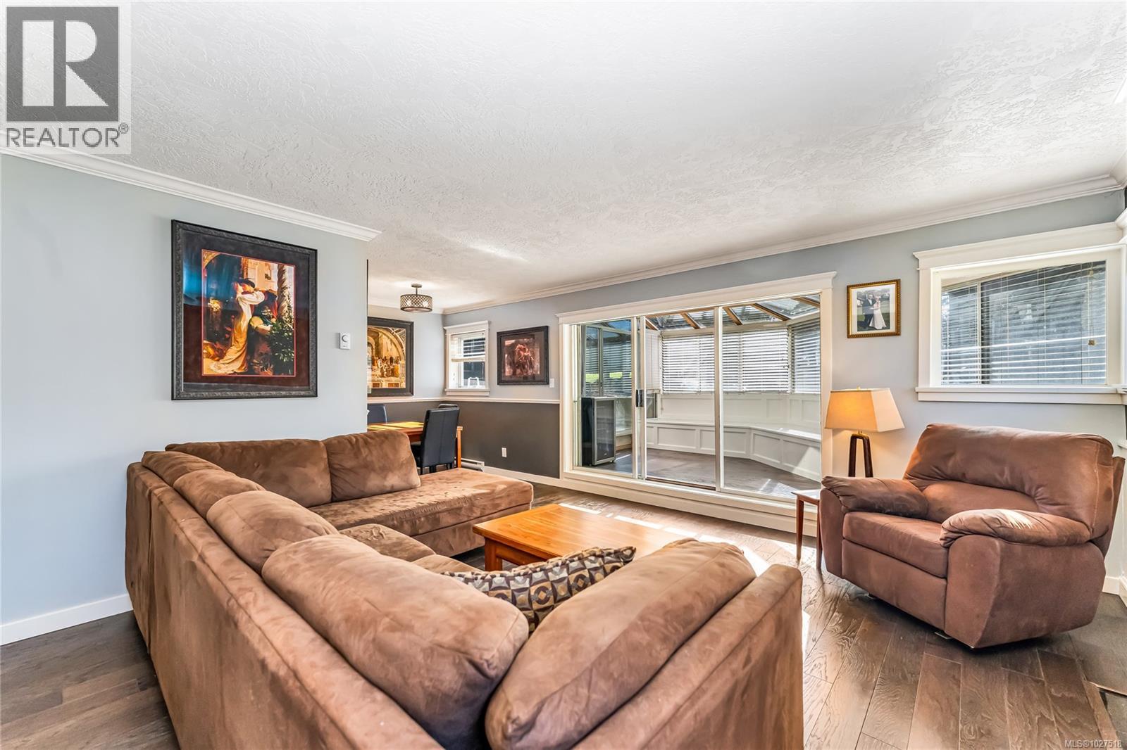 102 40 Gorge Rd W, Saanich, British Columbia  V9A 1L8 - Photo 4 - 1027518