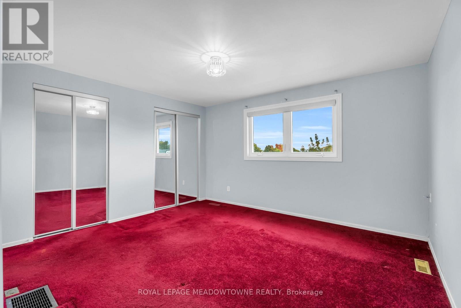 7734 Benavon Road, Mississauga, Ontario  L4T 3G3 - Photo 22 - W12701246