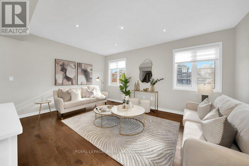 53 Mcmichael Avenue, Vaughan, Ontario  L4H 4T3 - Photo 12 - N12836784