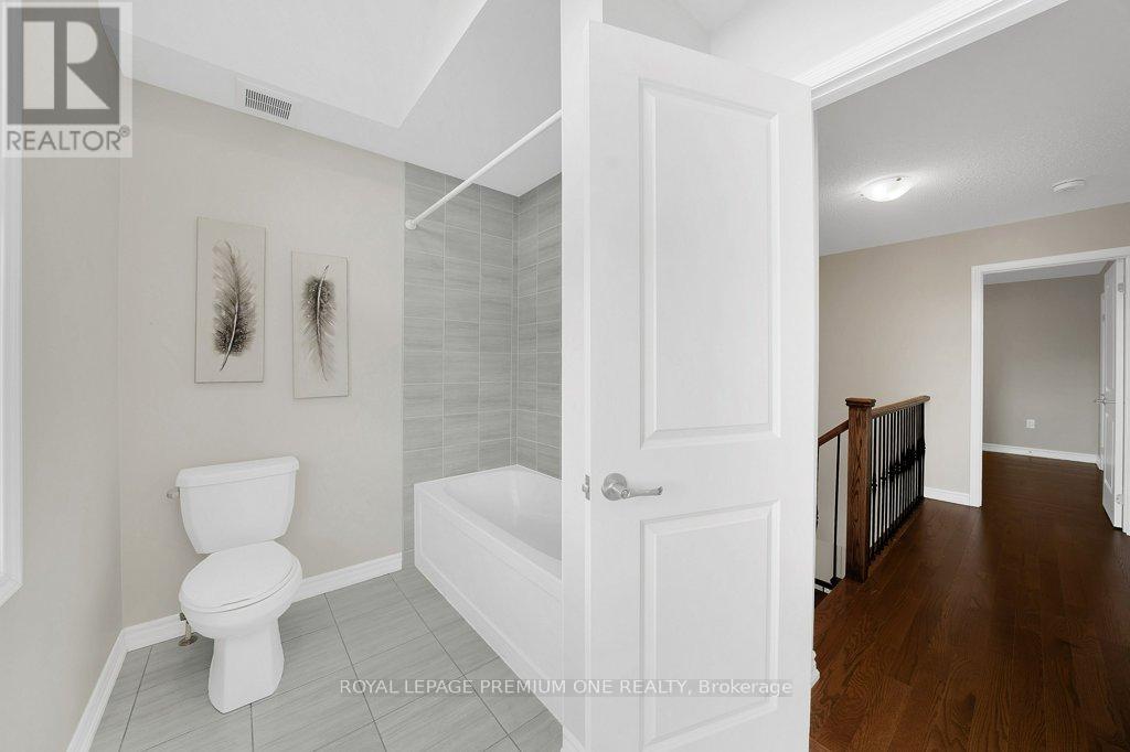 53 Mcmichael Avenue, Vaughan, Ontario  L4H 4T3 - Photo 25 - N12836784