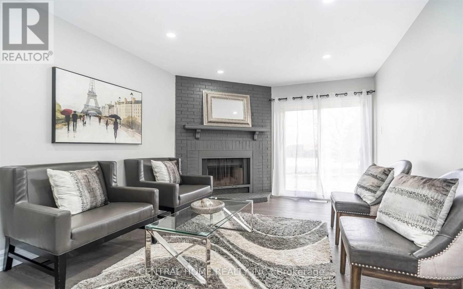 Main&2nd - 45 Dellano Street, Markham, Ontario  L3S 2N8 - Photo 4 - N12836794