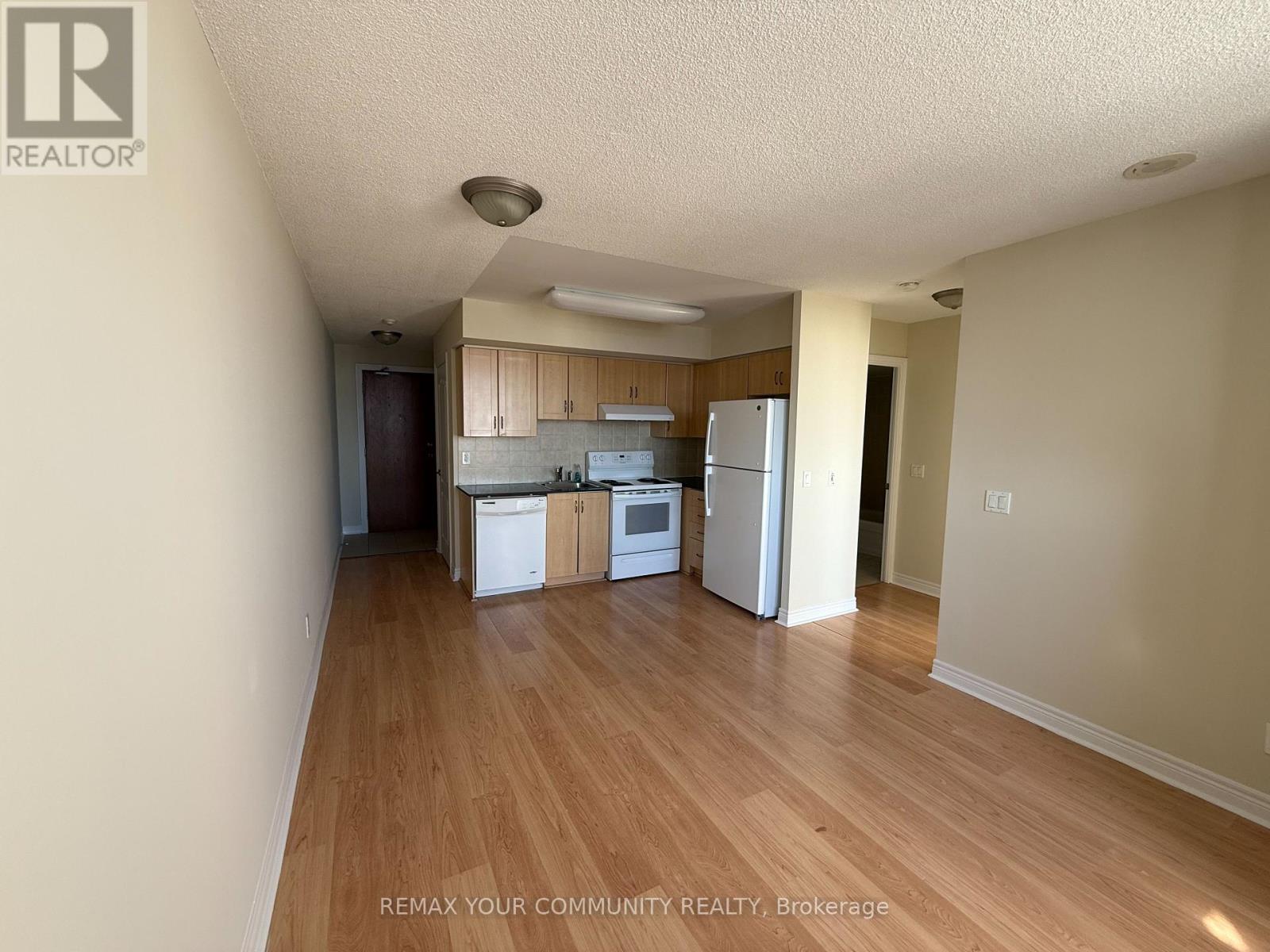 817 - 50 Disera Drive, Vaughan, Ontario  L4J 9E9 - Photo 7 - N12836828