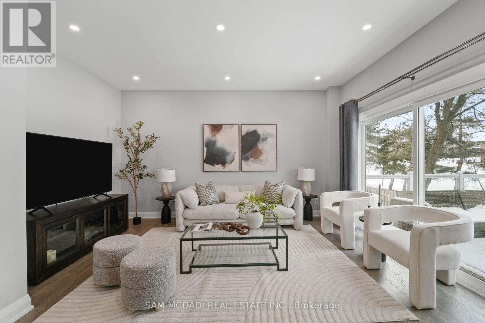 4235 Pheasant Run, Mississauga, Ontario  L5L 2B8 - Photo 14 - W12836800