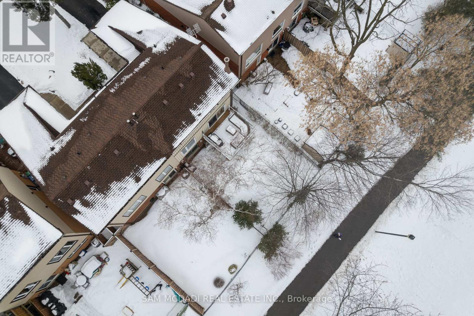 4235 Pheasant Run, Mississauga, Ontario  L5L 2B8 - Photo 35 - W12836800